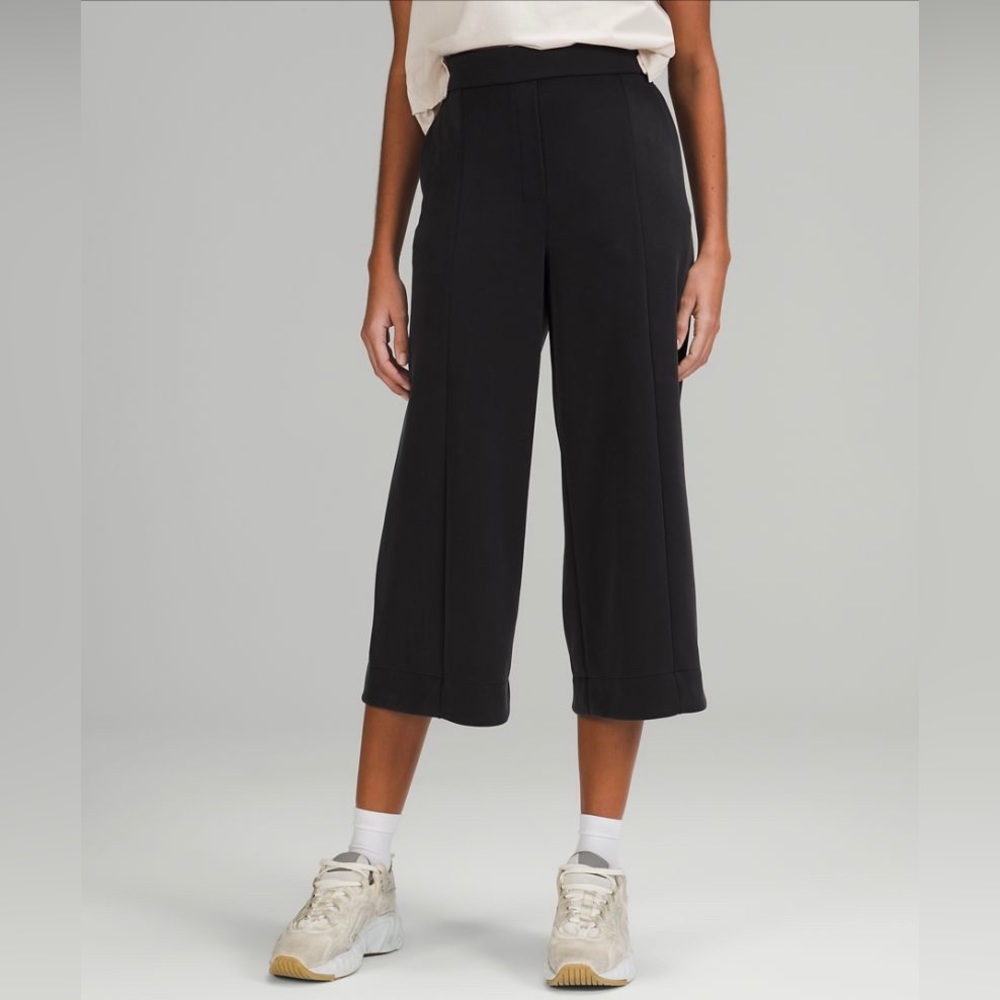lululemon athletica Black Cropped Wide-Leg Ponte Pants